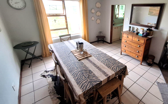 3 Bedroom Property for Sale in Wavecrest Eastern Cape